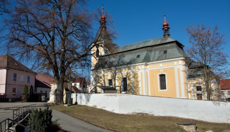 Osule, kostel ve Vitějovicích